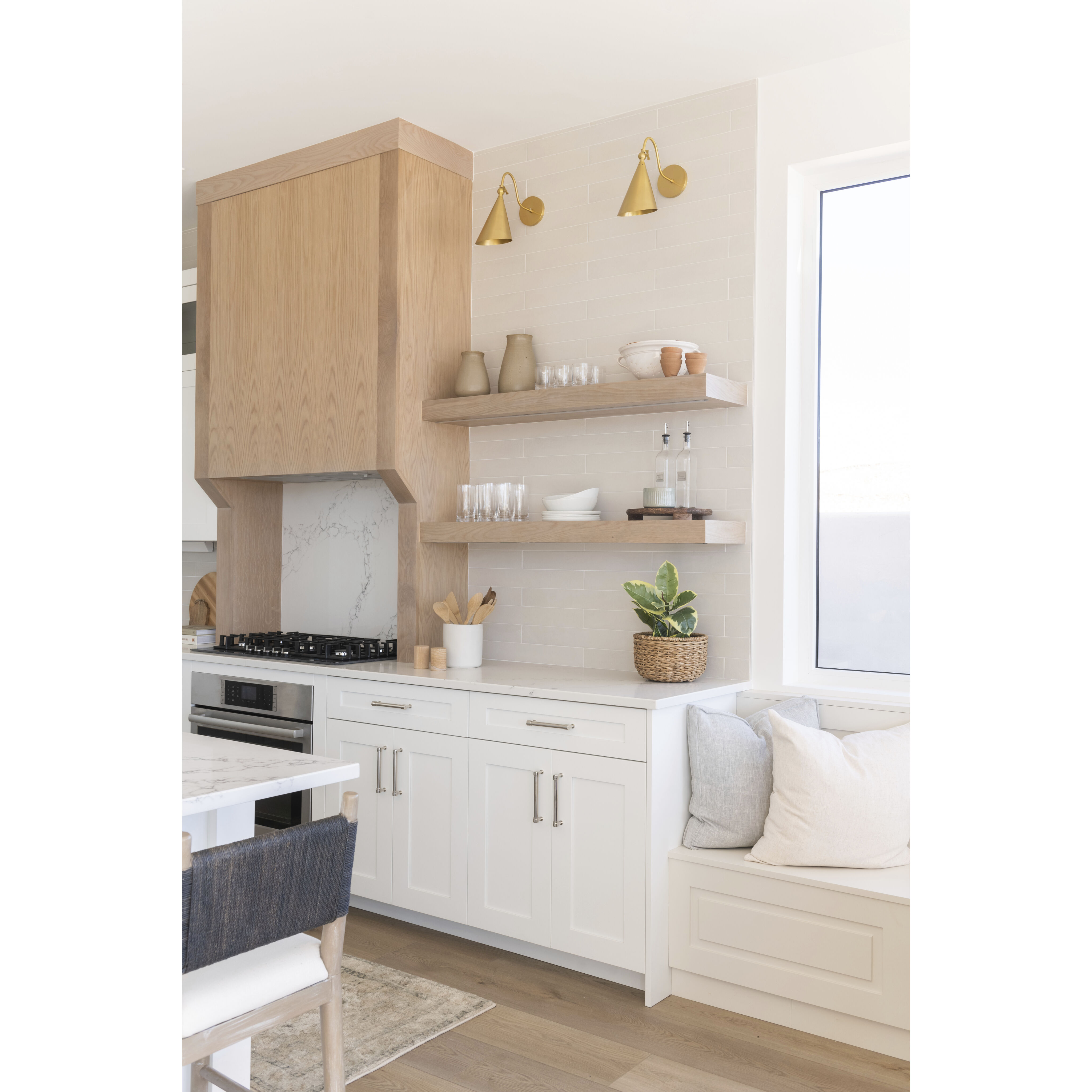 Lupe 1 Light 6 inch Aged Brass Wall Sconce Wall Light 